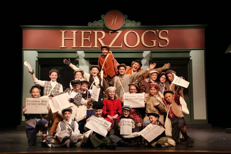 The Christmas Post (2016), Union Street Players