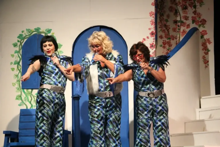 Mamma Mia! (2021), Union Street Players