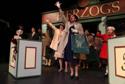 The Christmas Post (2016), Union Street Players