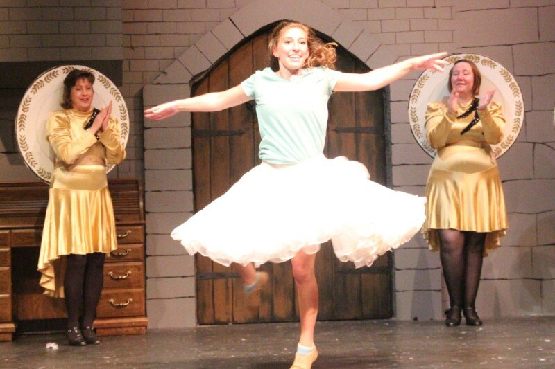 Beauty and the Beast (2019), Union Street Players